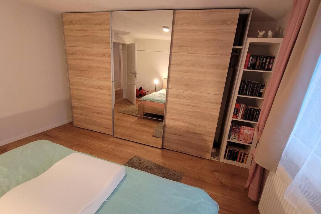 Omi'S Nest, Fuer Klein Und Gross Apartment Oberburen Bagian luar foto